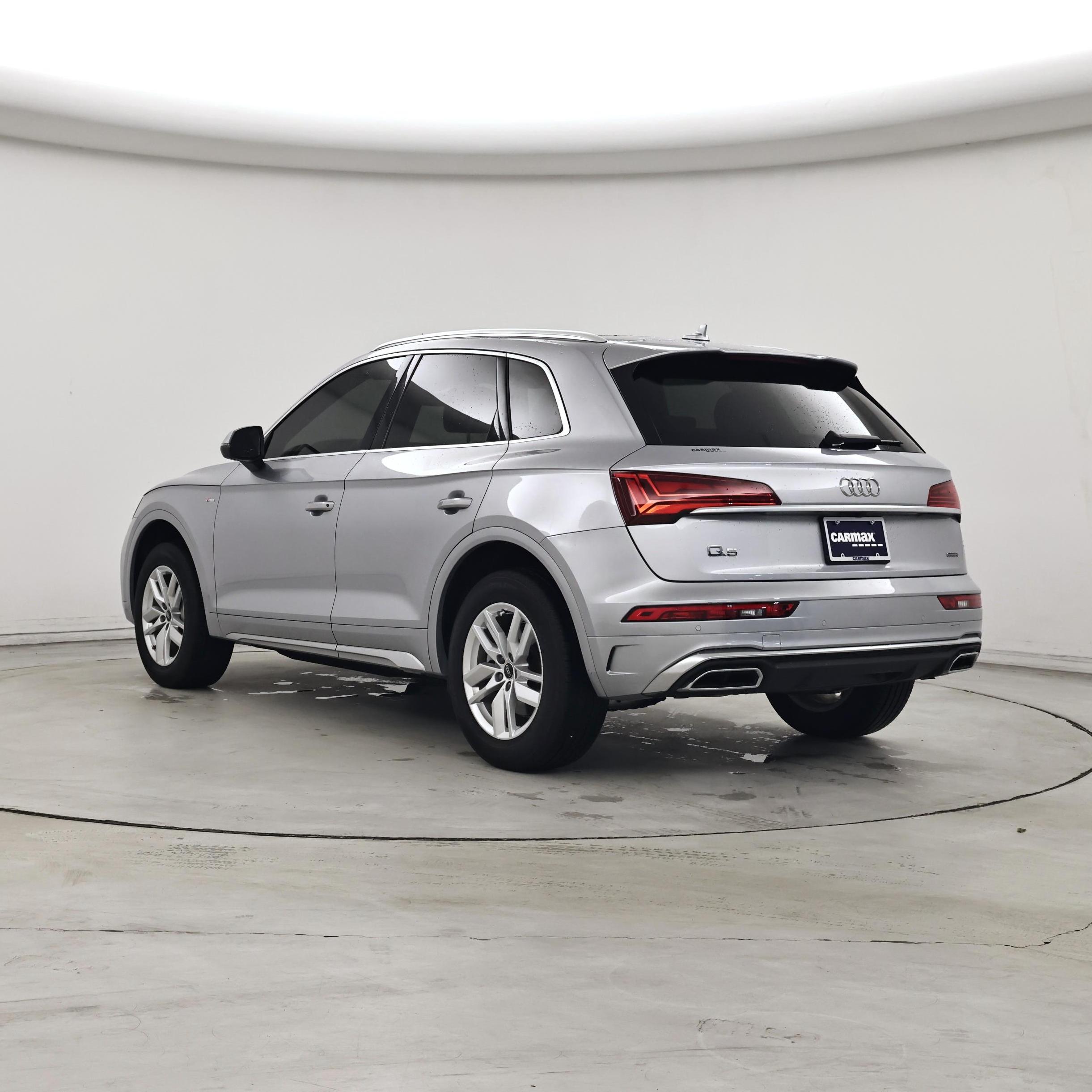 Thumbnail: 2023 Audi Q5 - 2