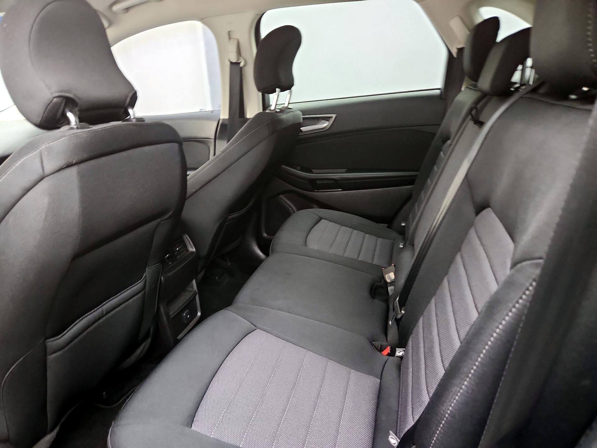 Thumbnail: 2017 Ford Edge - 19