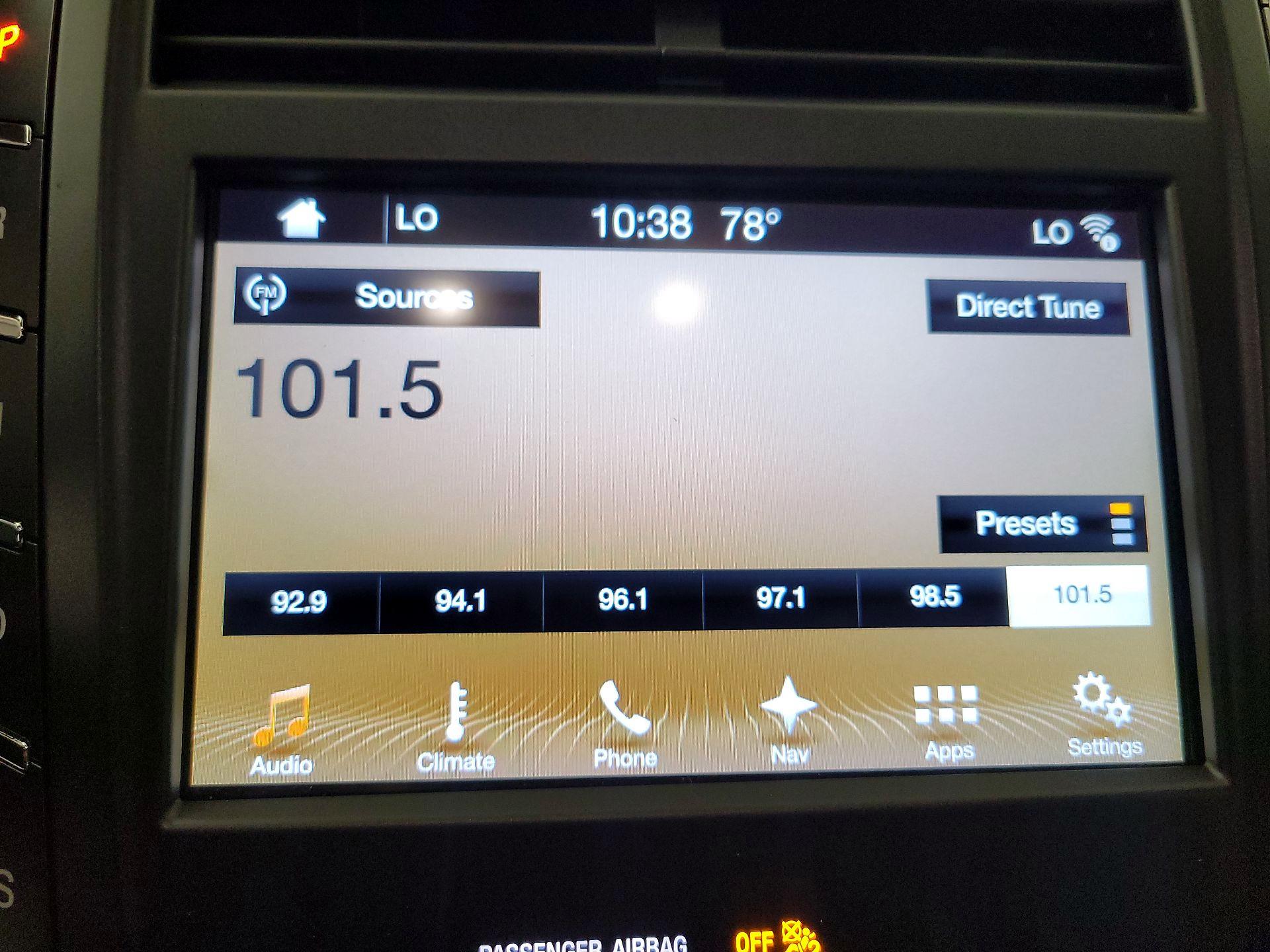 Thumbnail: 2017 Lincoln MKC - 16