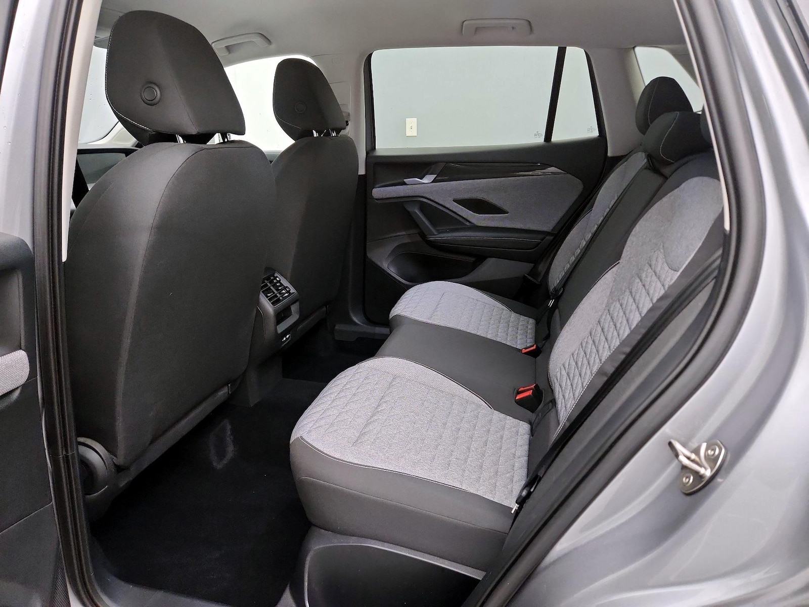 2025 Volkswagen Tiguan S - Photo 20
