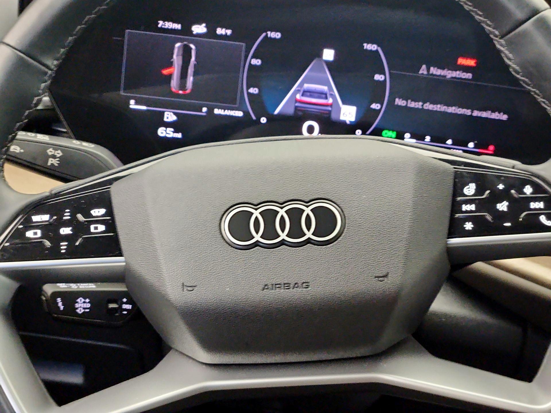 Thumbnail: 2025 Audi Q5 - 10