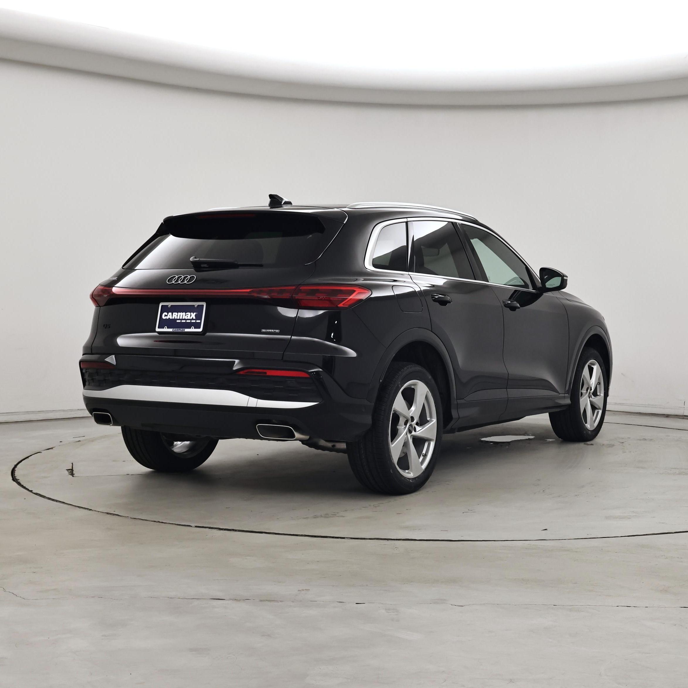 Thumbnail: 2025 Audi Q5 - 8