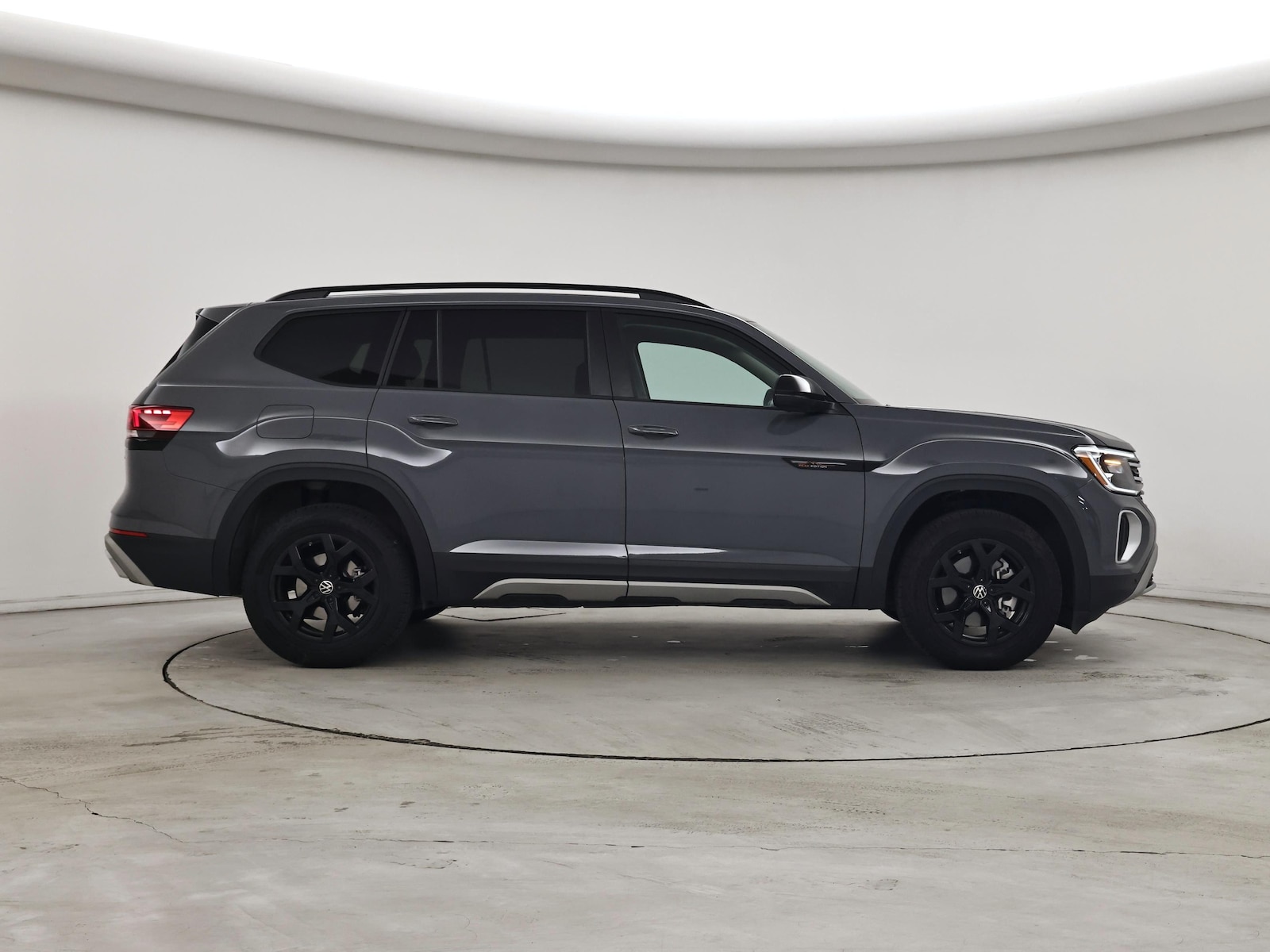 2025 Volkswagen Atlas Atlas Peak Edition - Photo 8