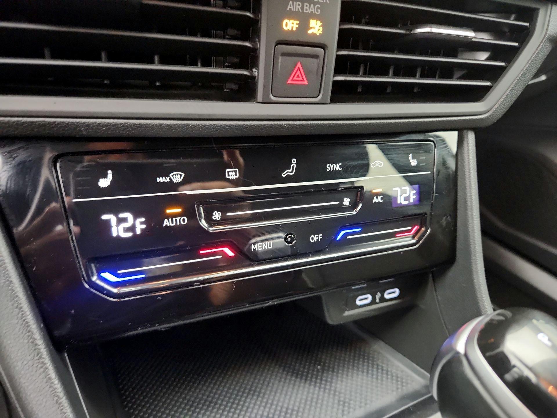 Thumbnail: 2025 Volkswagen Jetta - 16
