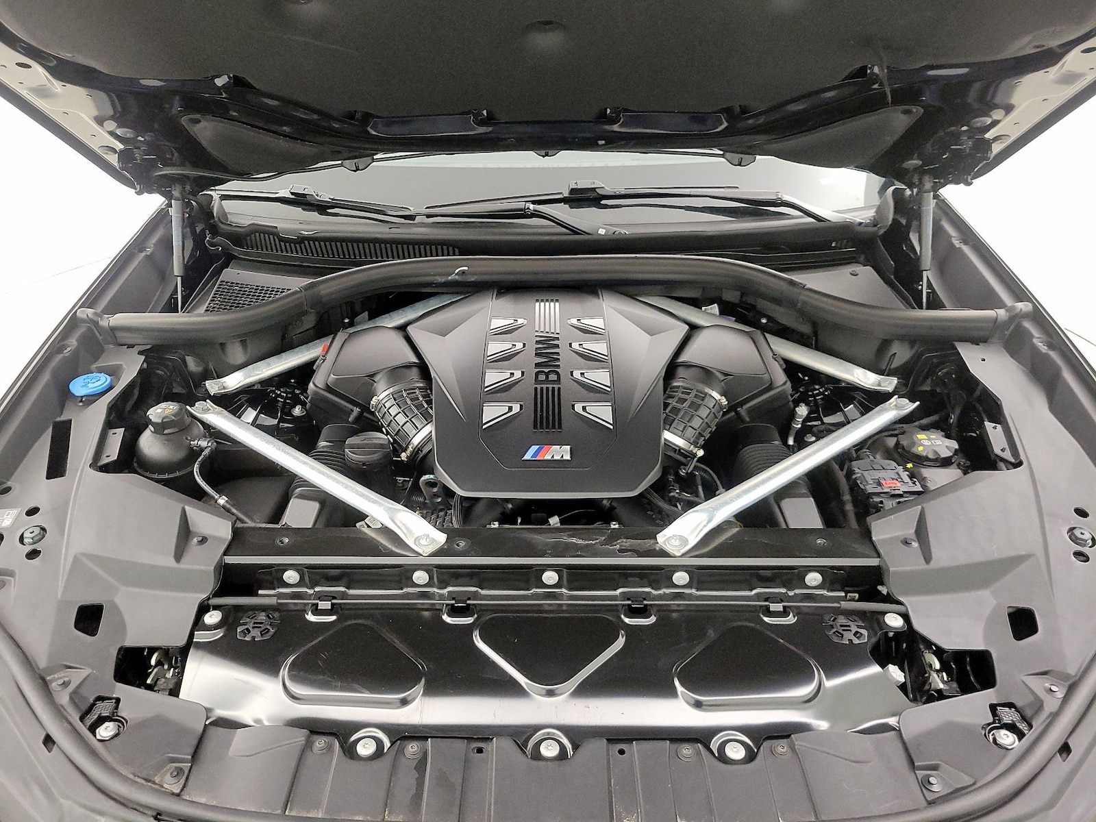 2025 BMW X6 M60i - Photo 24