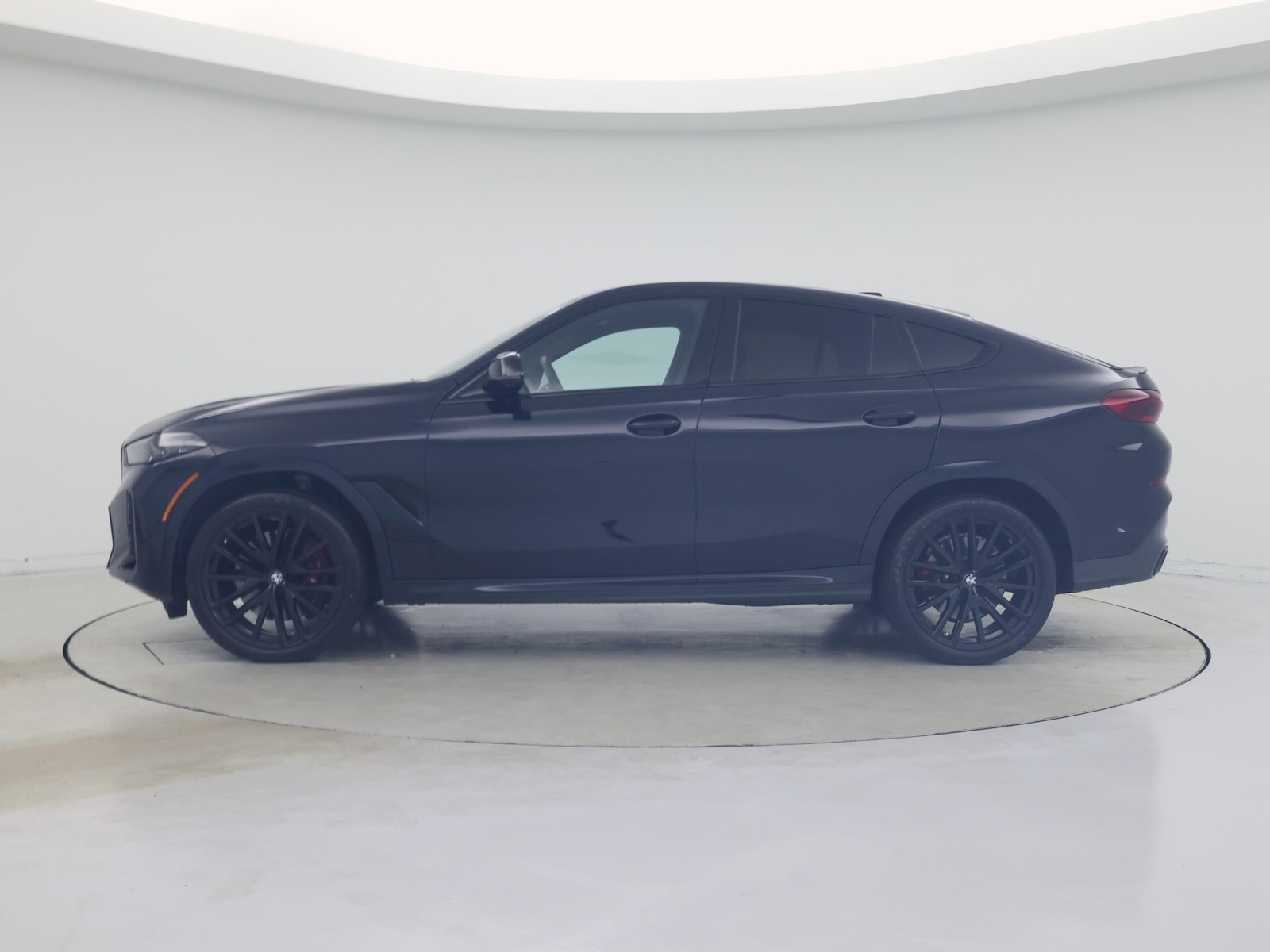 2025 BMW X6 M60i - Photo 4