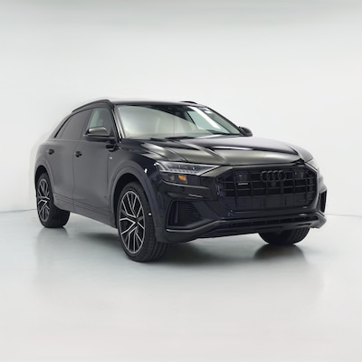 2023 Audi Q8 Premium Plus