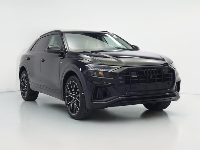2023 Audi Q8 Premium Plus