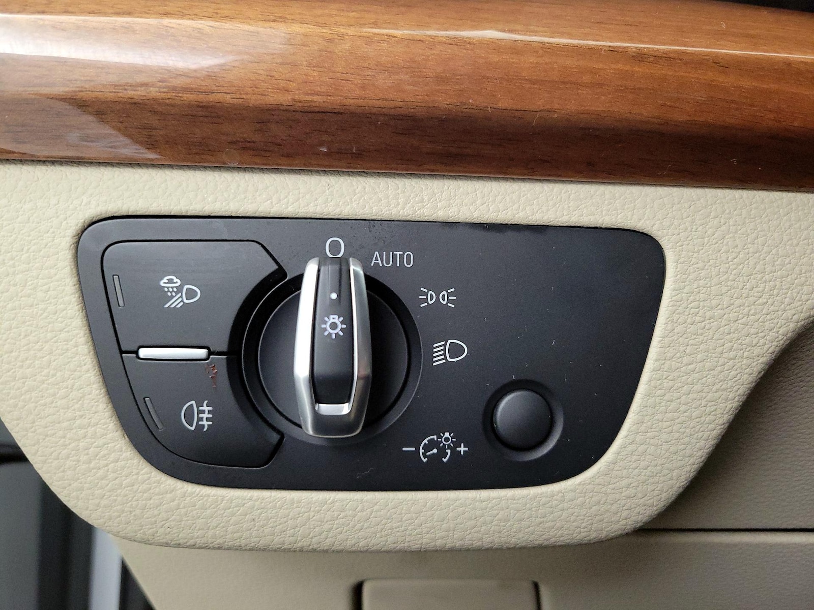 2024 Audi Q5 Premium - Photo 14