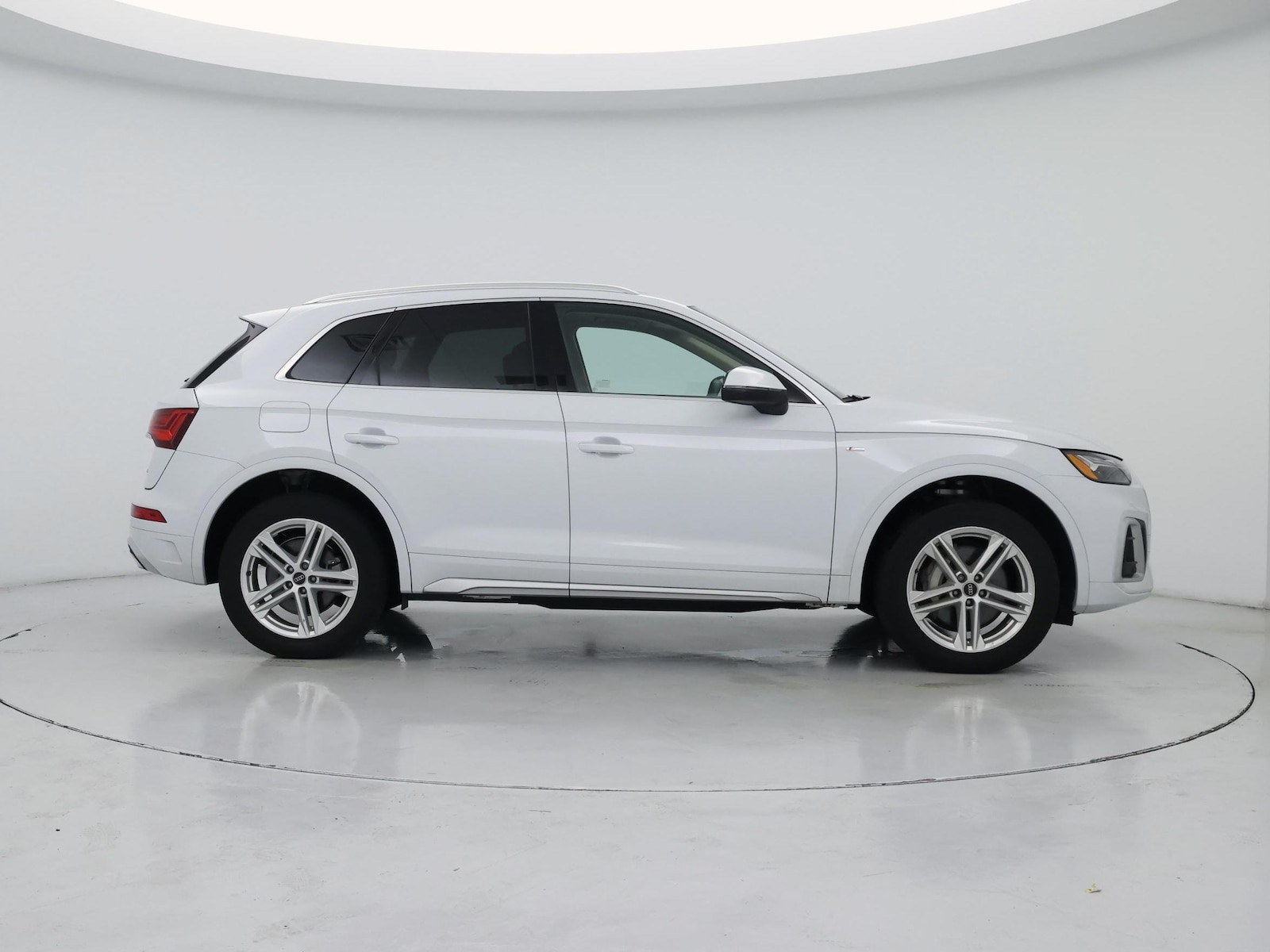 2024 Audi Q5 Premium - Photo 8