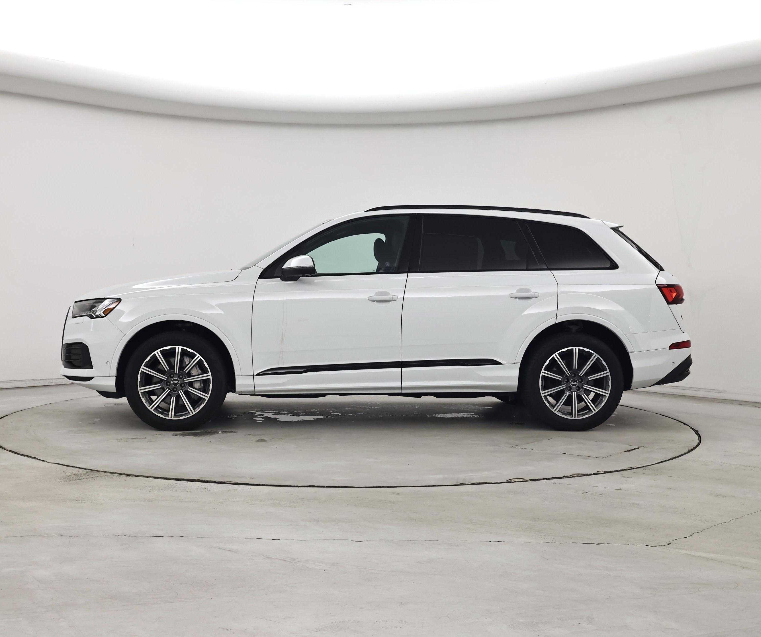 Thumbnail: 2024 Audi Q7 - 3