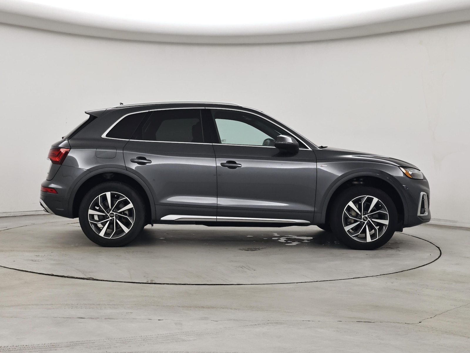 2024 Audi Q5 Premium - Photo 8