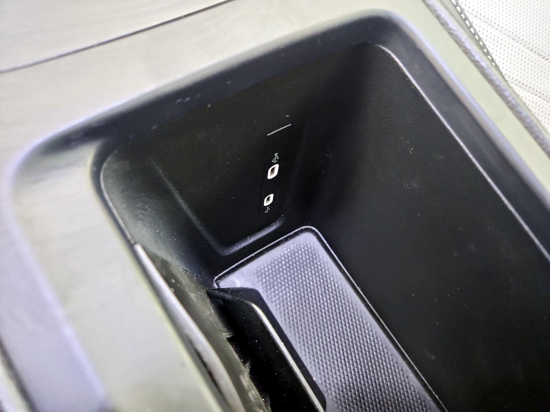 Thumbnail: 2025 Volkswagen Tiguan - 18