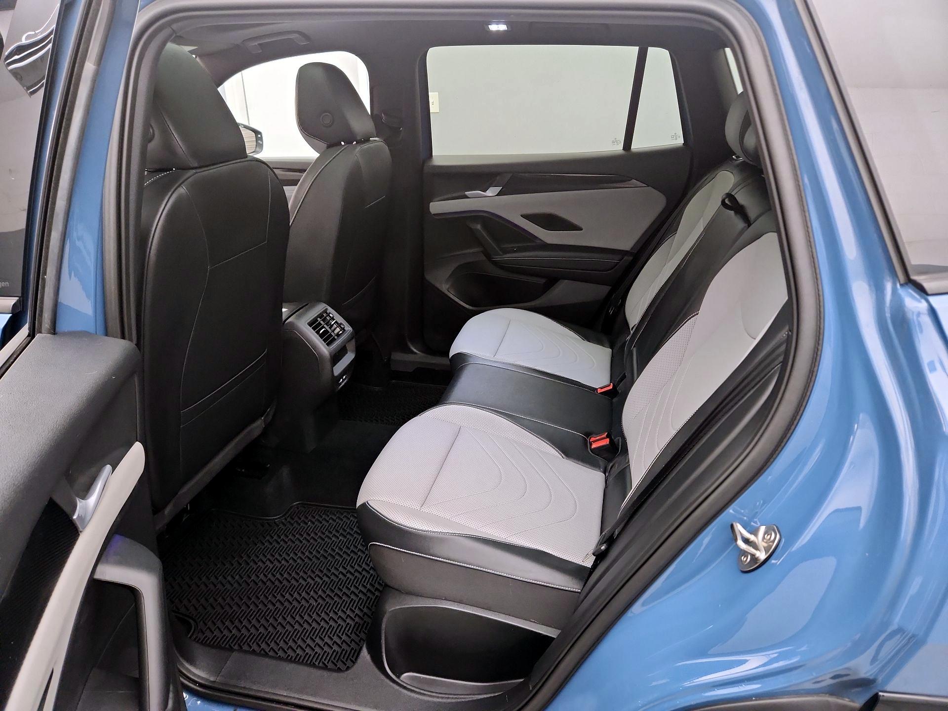 Thumbnail: 2025 Volkswagen Tiguan - 20