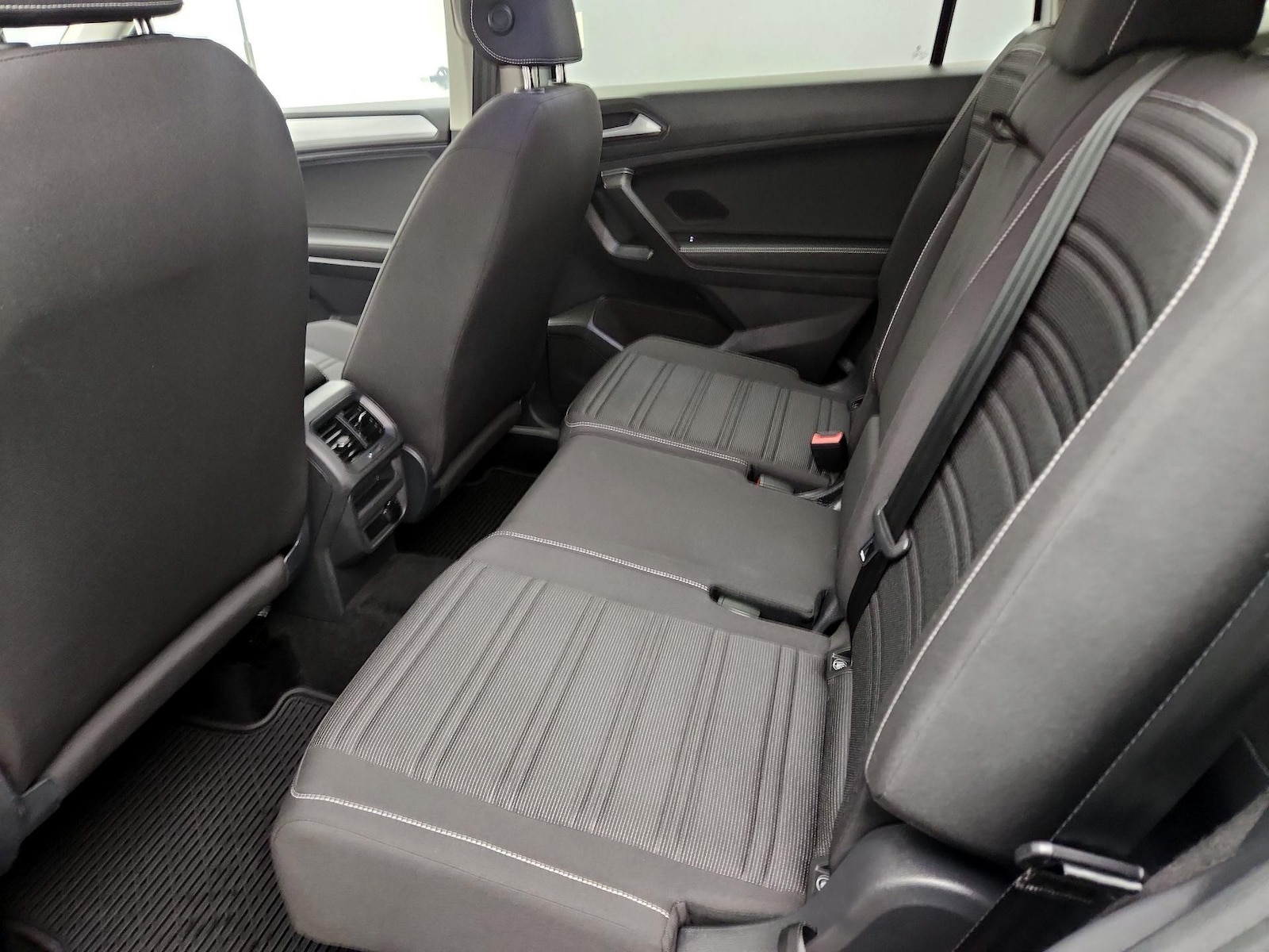 2023 Volkswagen Tiguan S - Photo 20