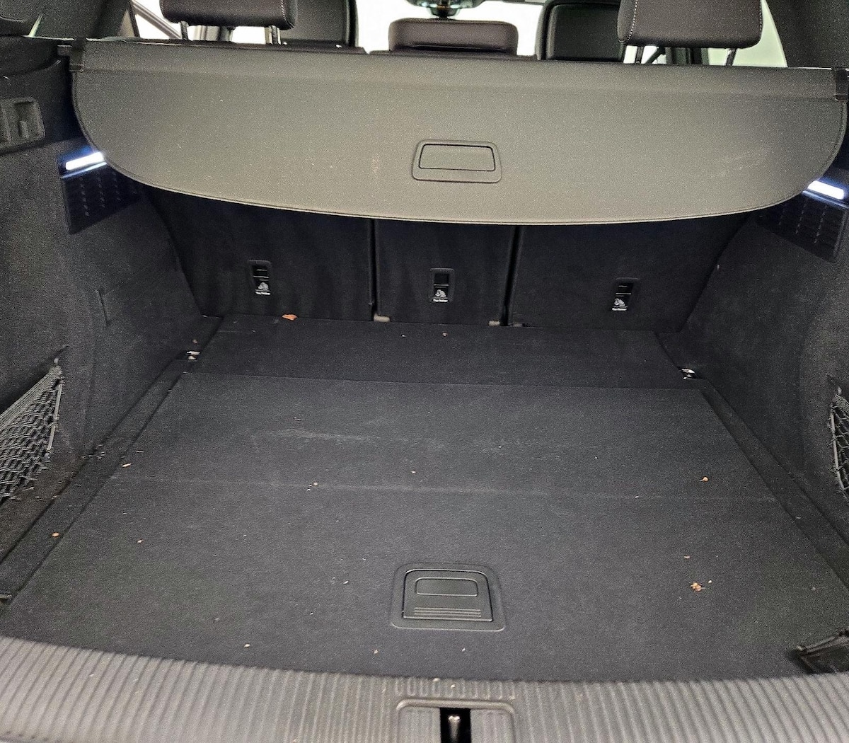 Trunk/Cargo (Seats Up)