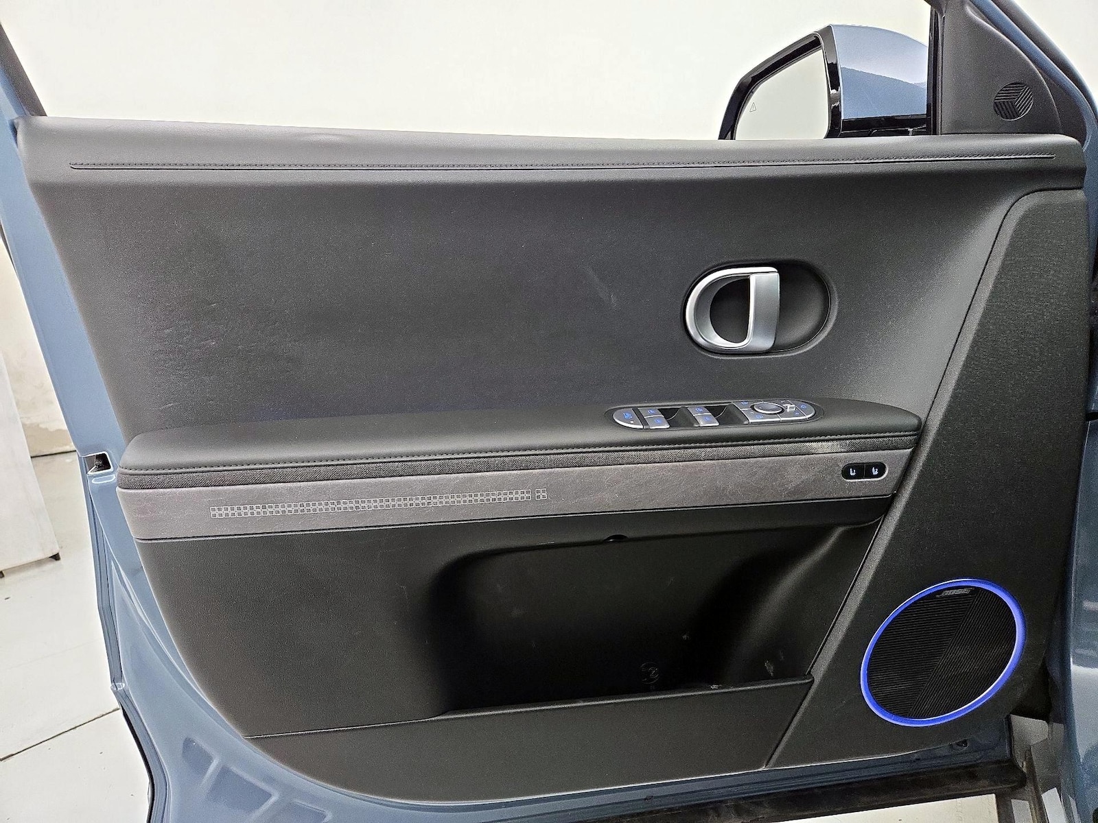 2024 Hyundai IONIQ 5 Limited - Photo 13