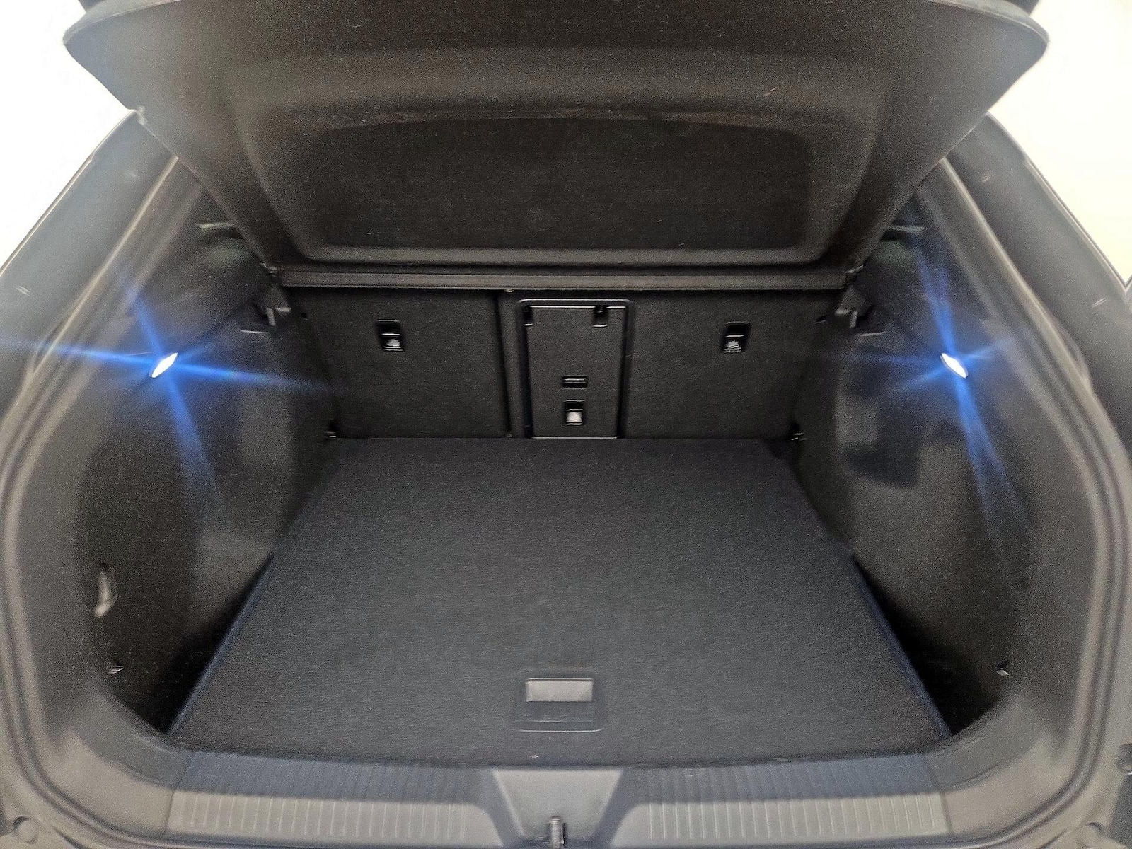 2023 Volkswagen ID.4 PRO S - Photo 23