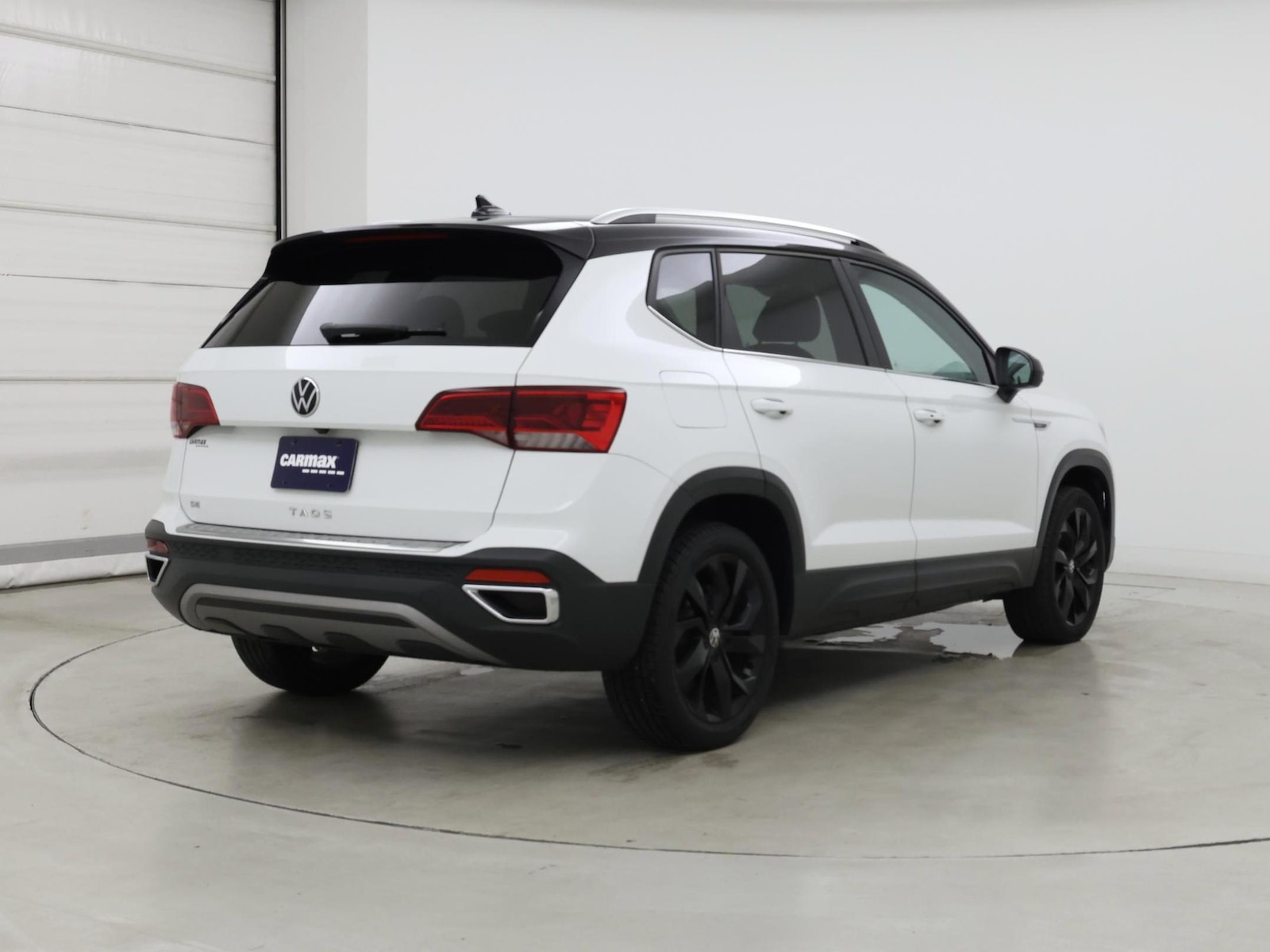 2023 Volkswagen Taos SE - Photo 9