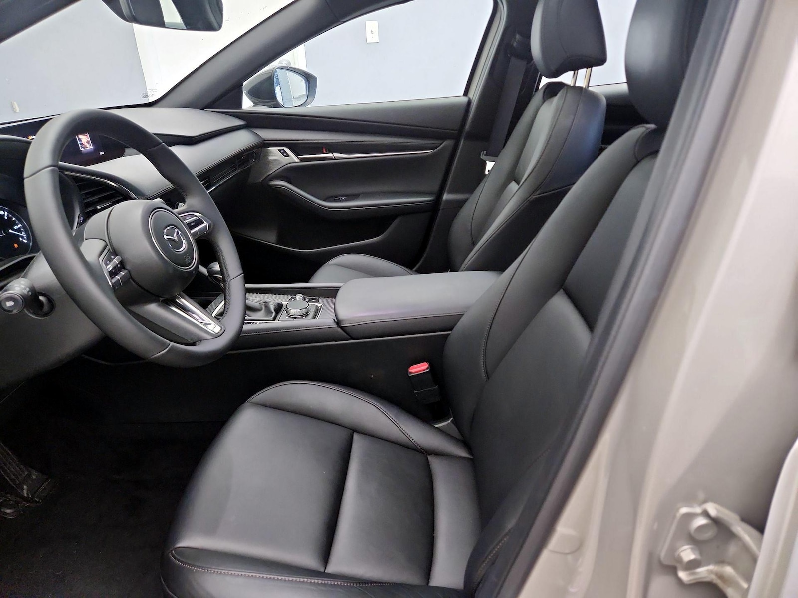 2023 Mazda Mazda3 Turbo - Photo 12