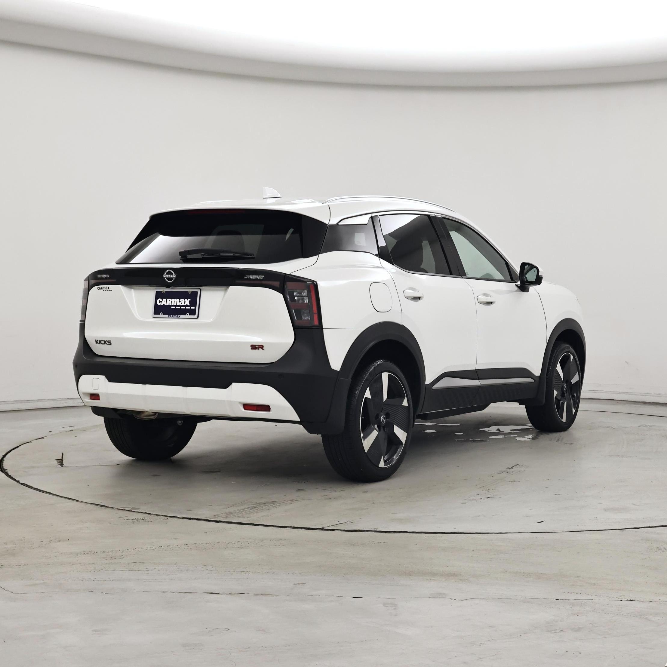 Thumbnail: 2025 Nissan Kicks - 8