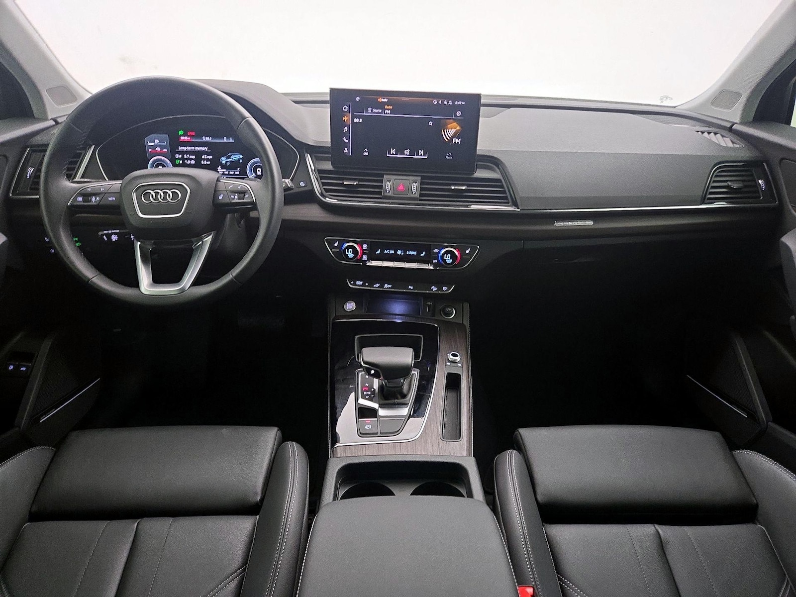 2023 Audi Q5 Premium Plus - Photo 10