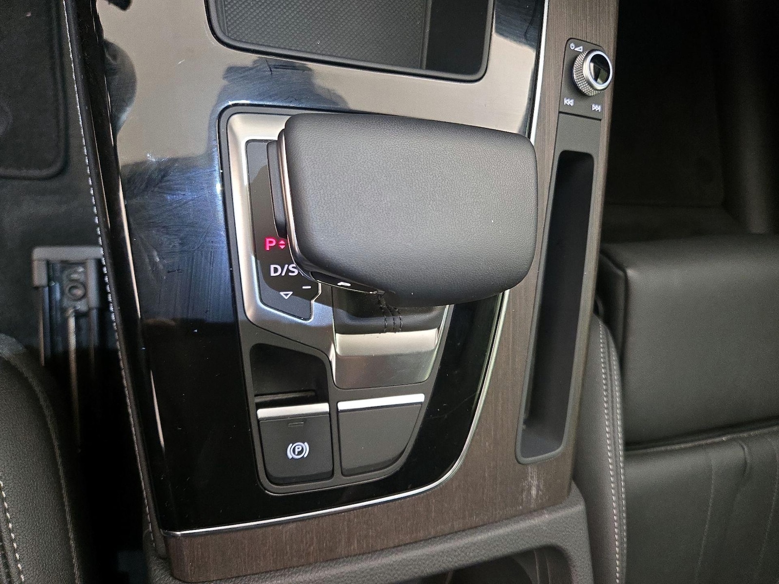 2023 Audi Q5 Premium Plus - Photo 18