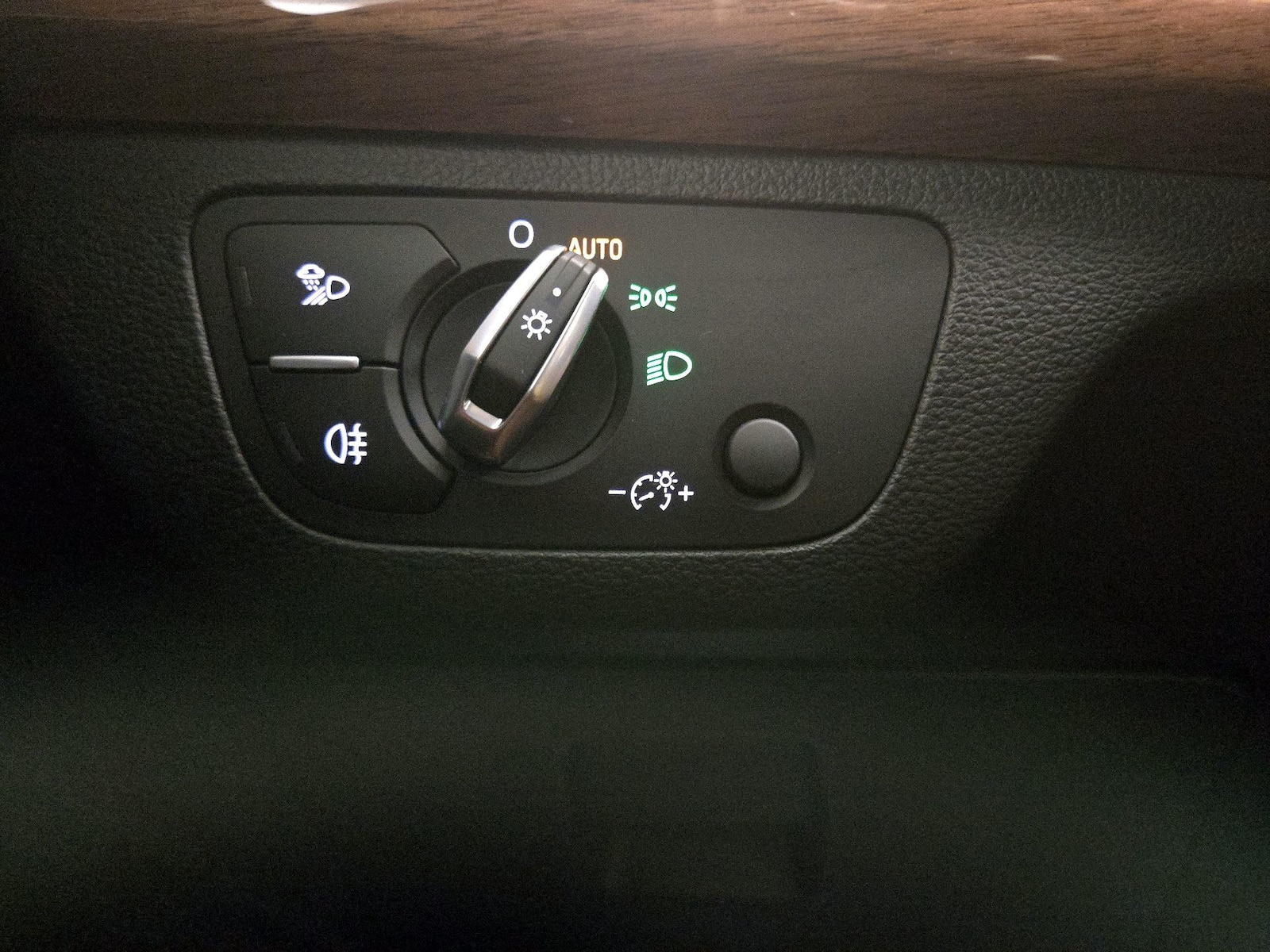 2023 Audi Q5 Premium - Photo 14