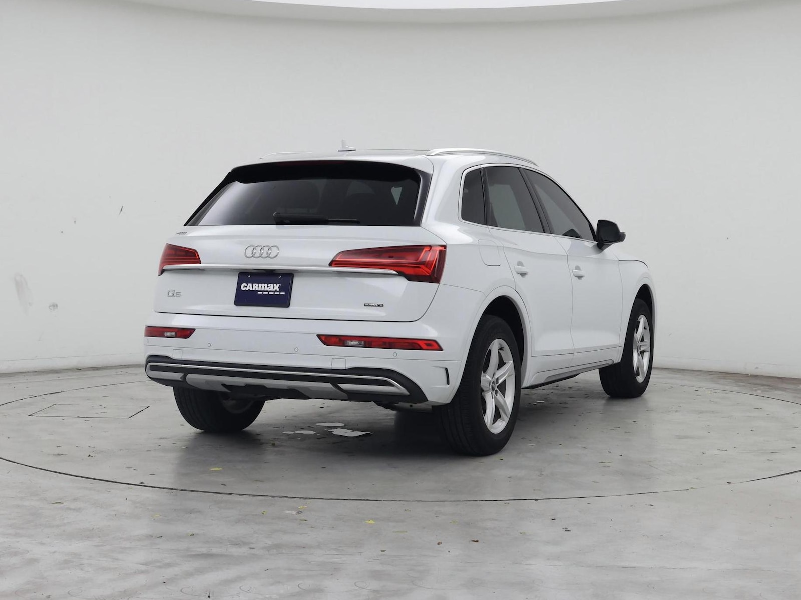 2023 Audi Q5 Premium - Photo 9