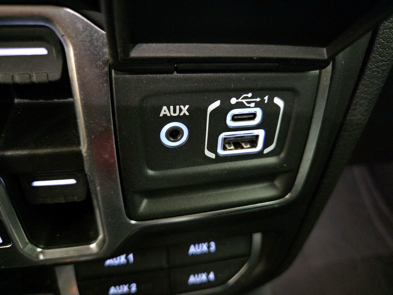 2024 Jeep Wrangler 4xe Sahara 4XE - Photo 18