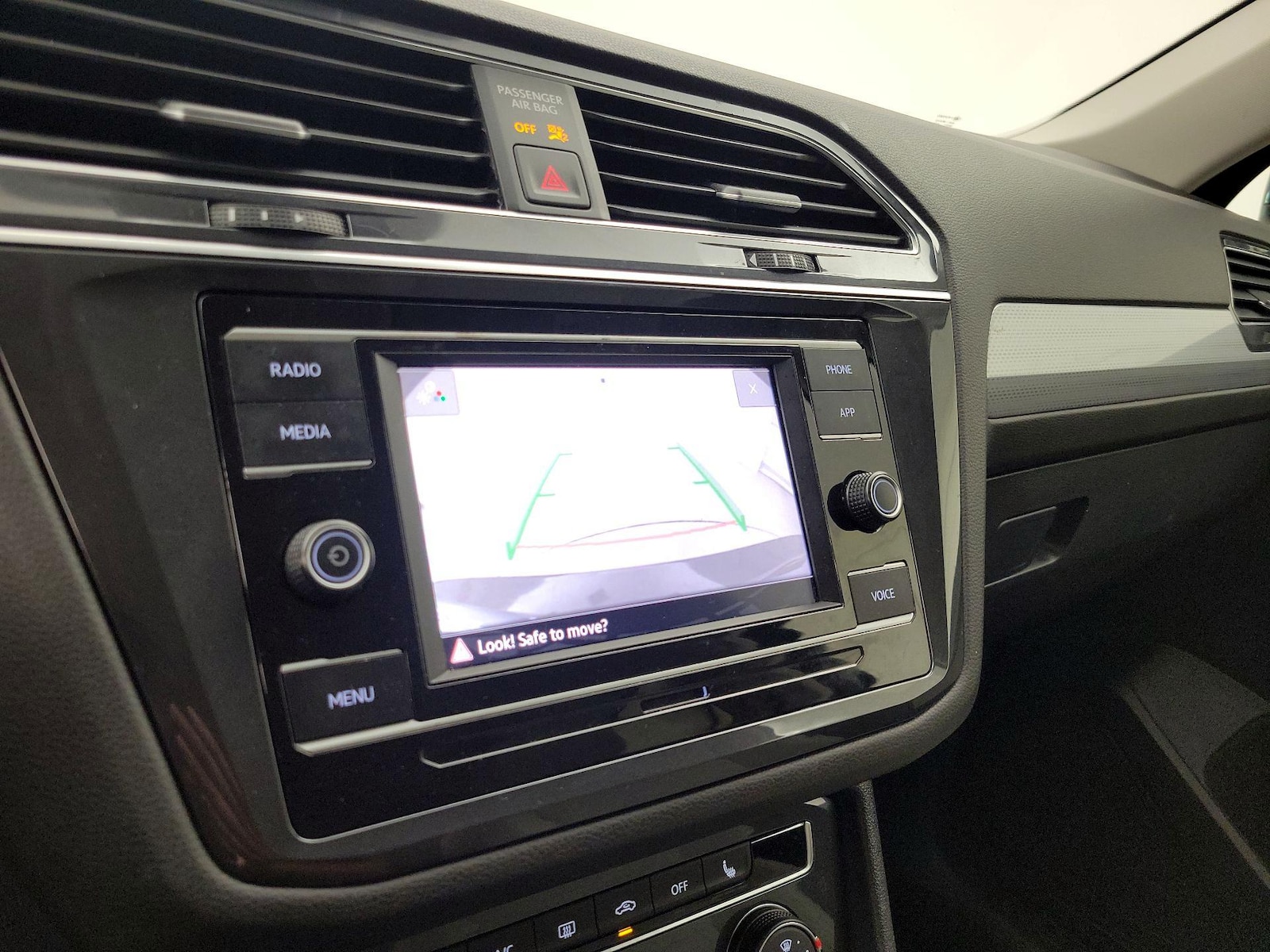 2023 Volkswagen Tiguan S - Photo 15