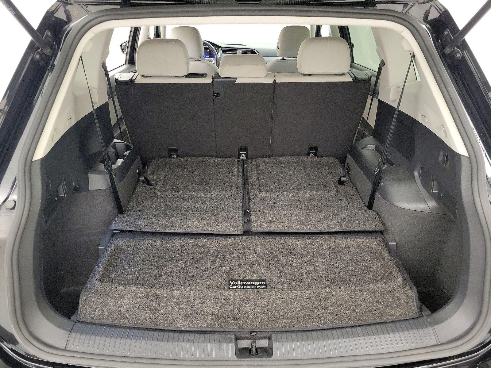 2023 Volkswagen Tiguan S - Photo 23