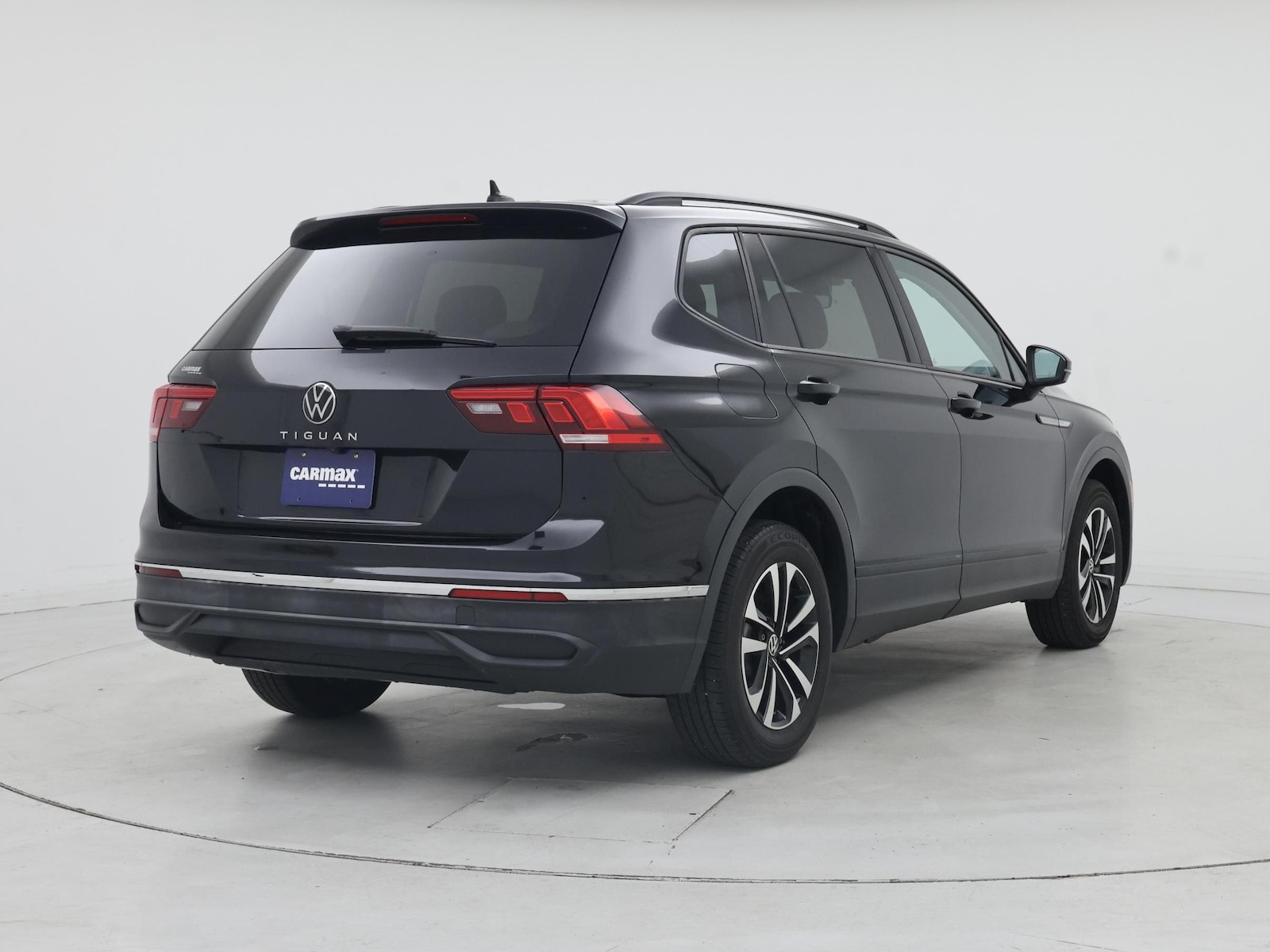 2023 Volkswagen Tiguan S - Photo 9