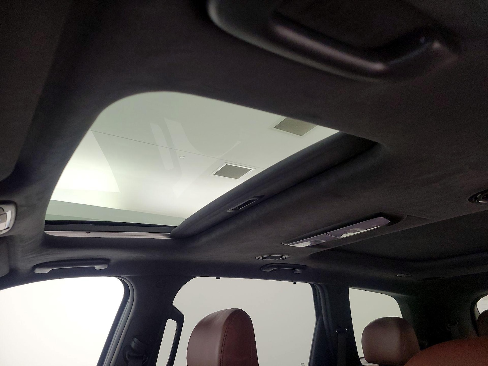 Sunroof(s) & Skylight(s)