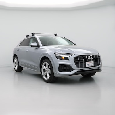 2023 Audi Q8 Premium