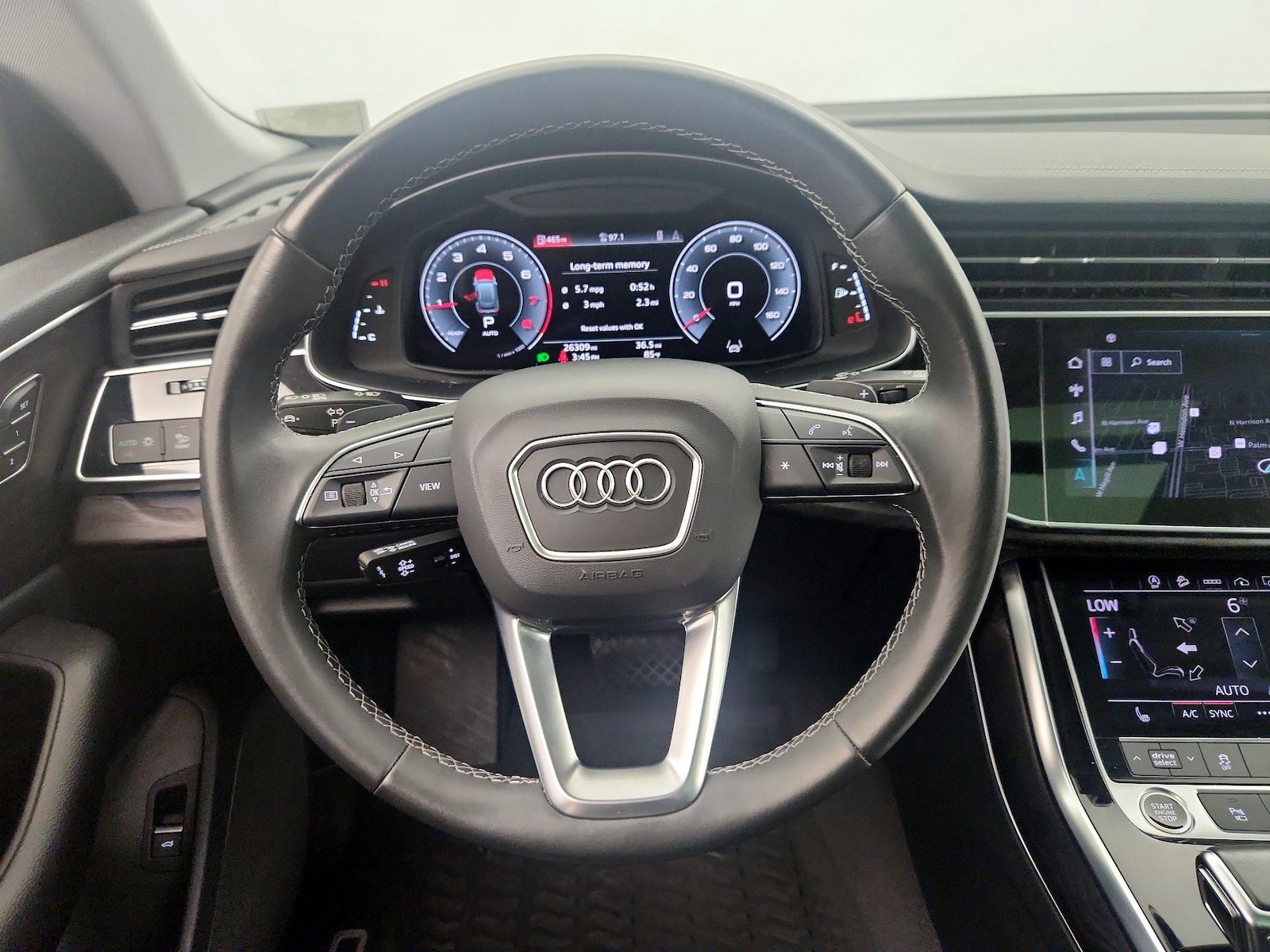 2023 Audi Q8 Premium - Photo 11