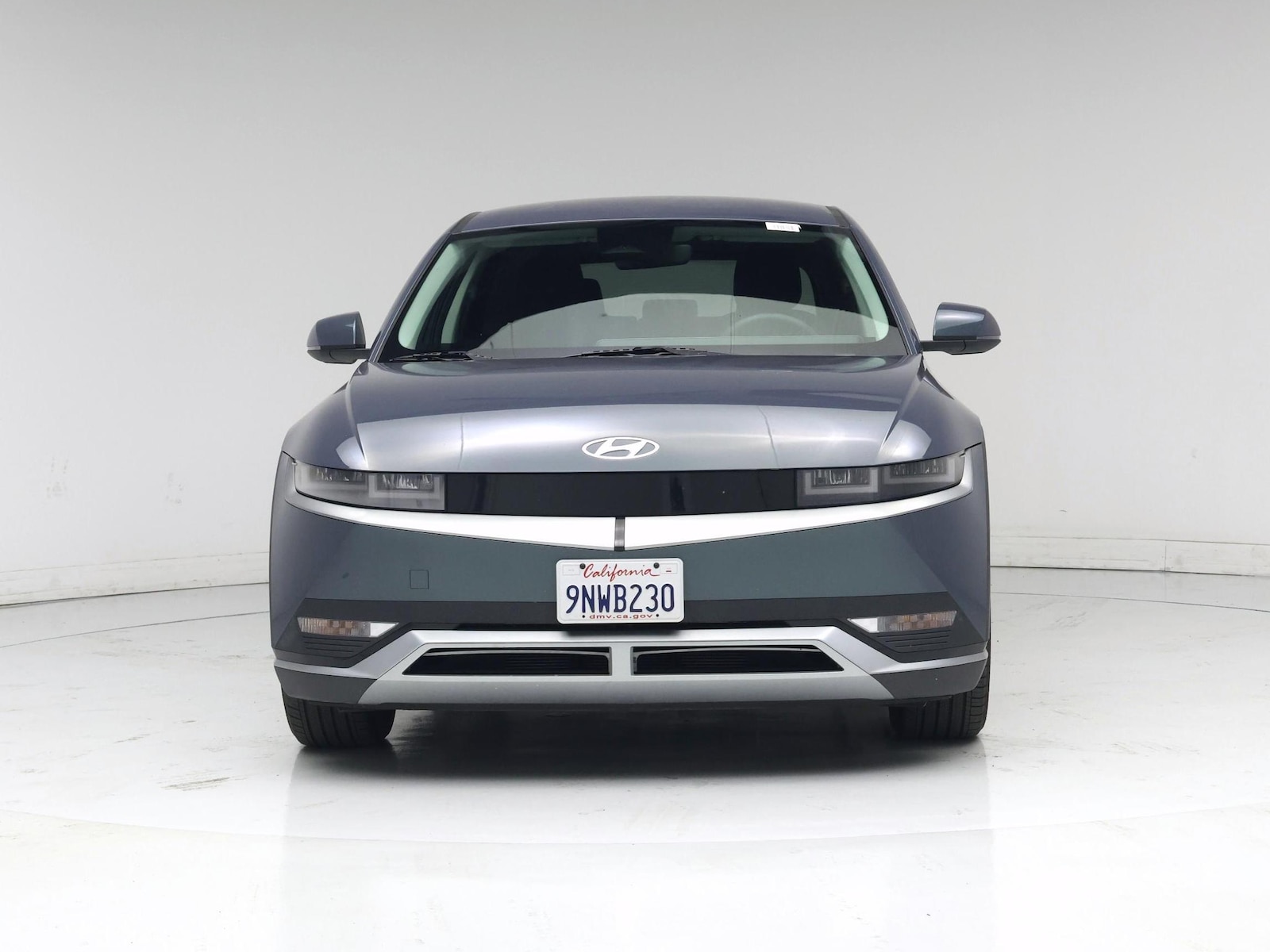 2024 Hyundai IONIQ 5 SE - Photo 6