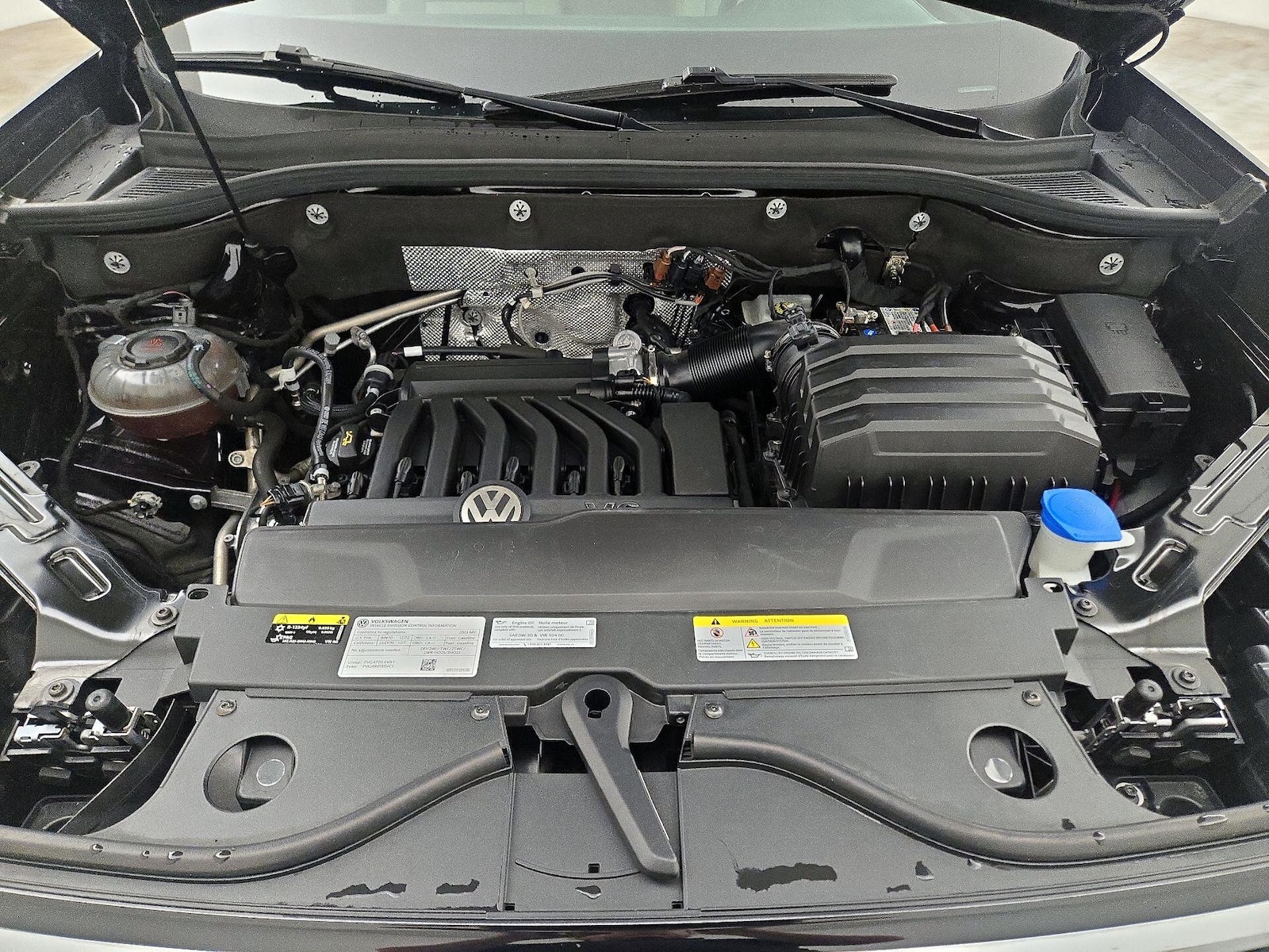 2023 Volkswagen Atlas SE w/Tech - Photo 25