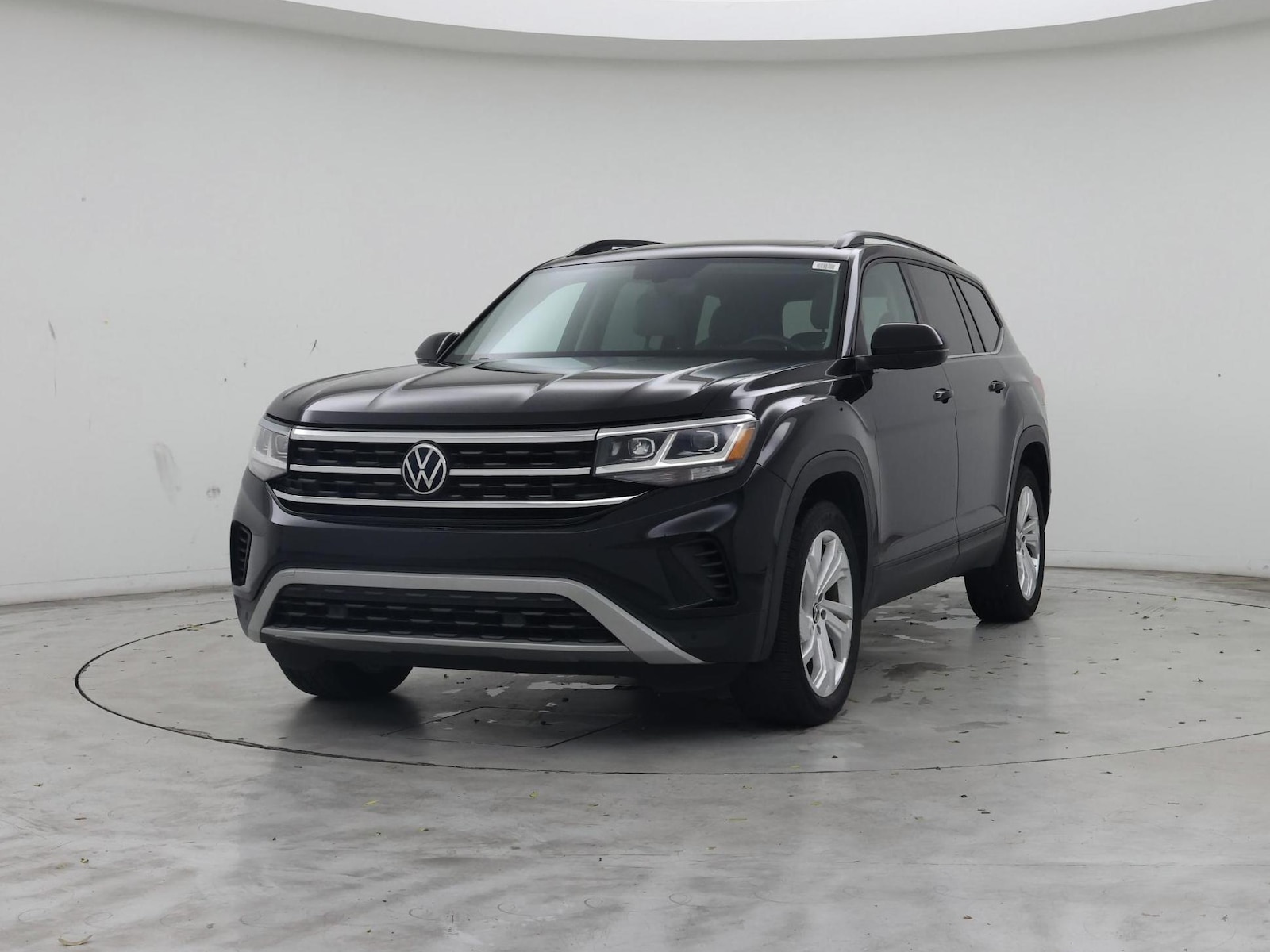2023 Volkswagen Atlas SE w/Tech - Photo 5