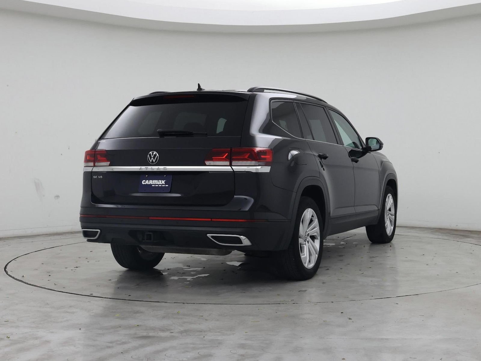 2023 Volkswagen Atlas SE w/Tech - Photo 9