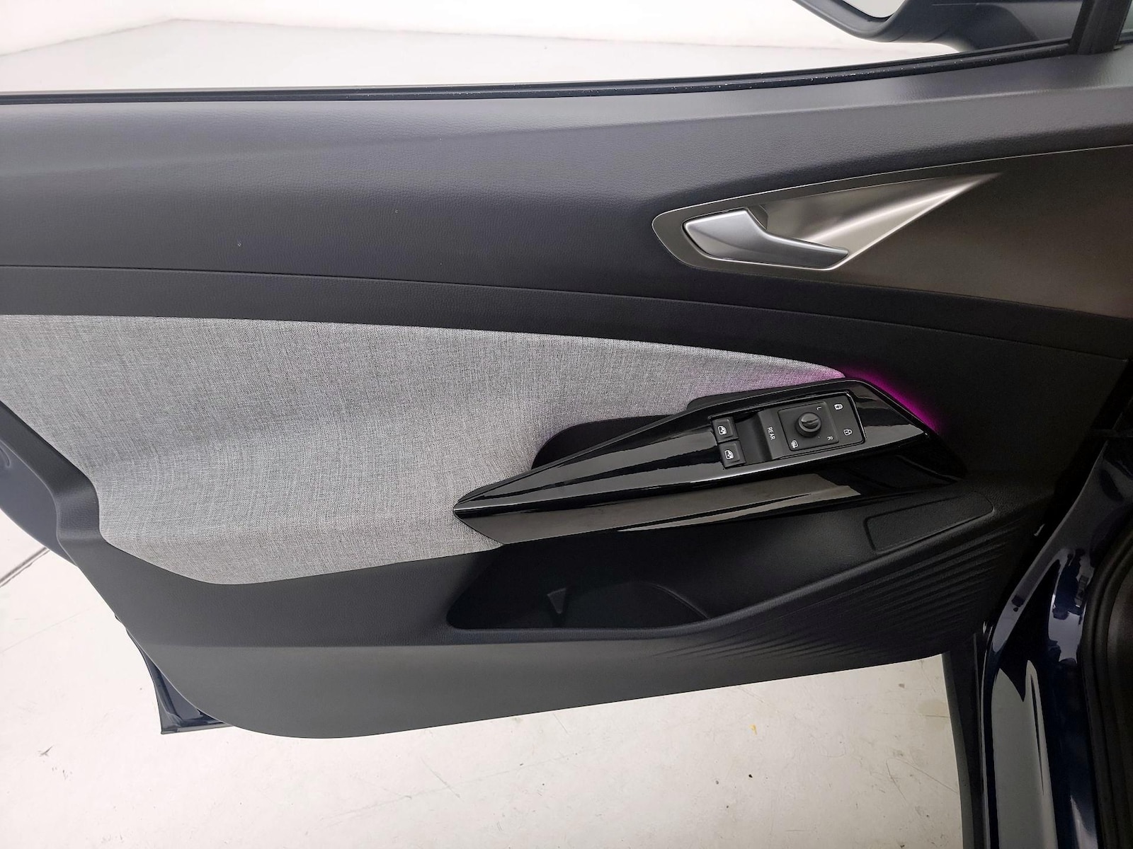 2023 Volkswagen ID.4 PRO - Photo 13
