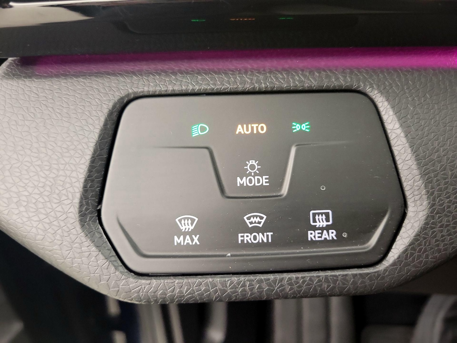 2023 Volkswagen ID.4 PRO - Photo 14