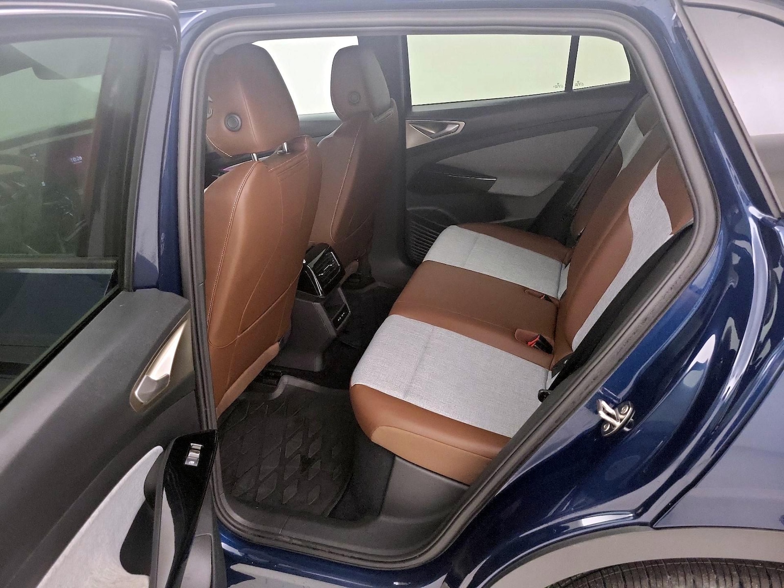 2023 Volkswagen ID.4 PRO - Photo 21