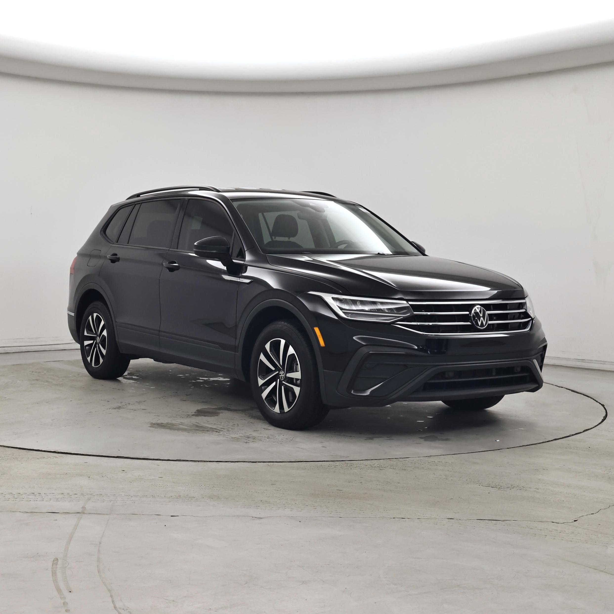 Black 2023 Volkswagen Tiguan SUV / Crossover Front-Wheel Drive Automatic