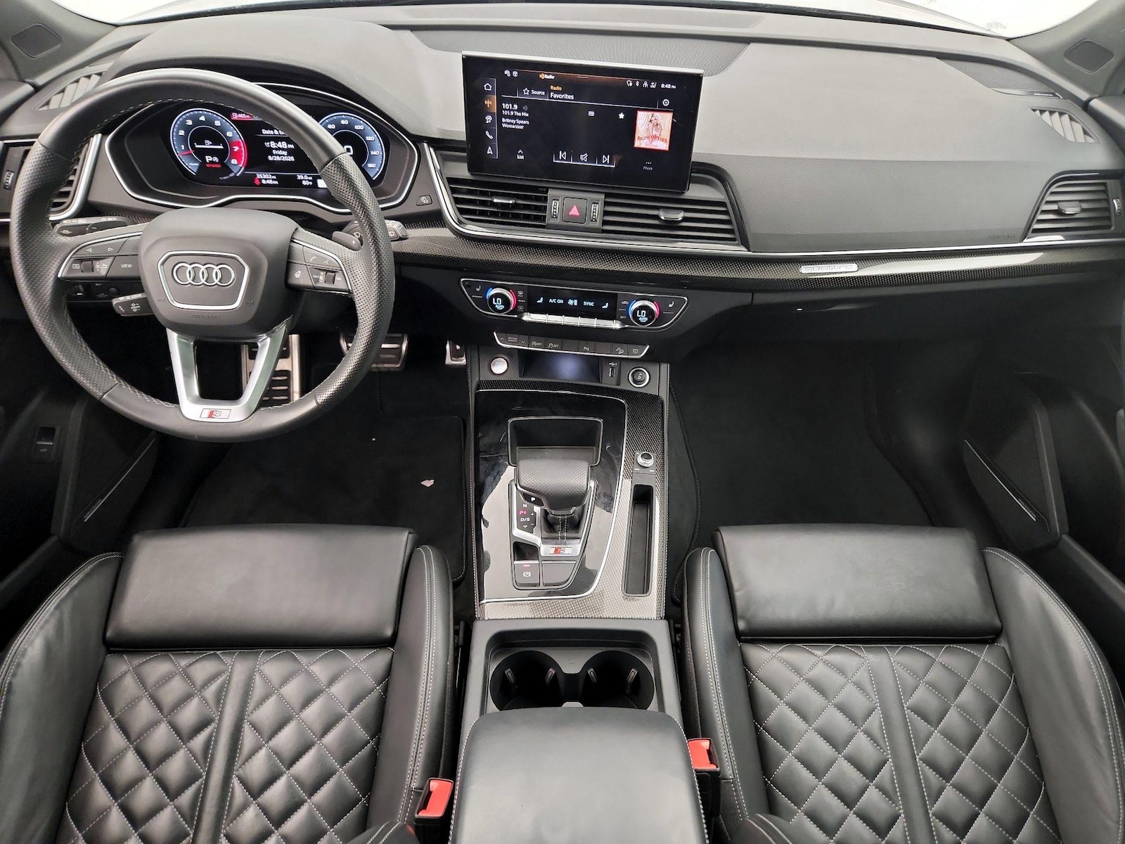 Apple CarPlay® & Android Auto™