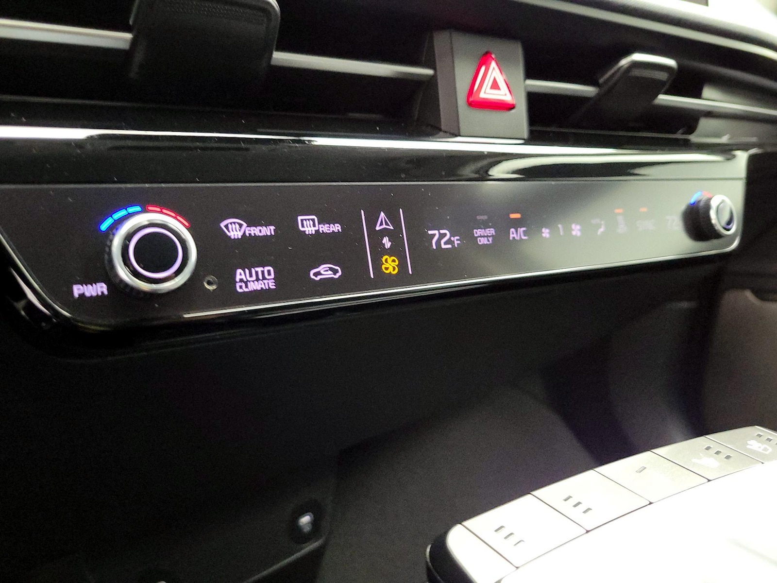 2024 Kia EV6 Wind - Photo 18