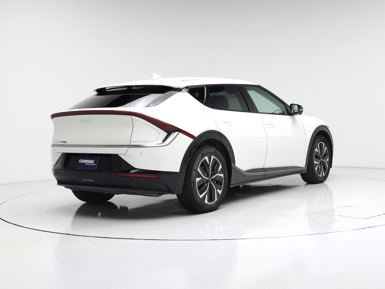 2024 Kia EV6 Wind - Photo 9