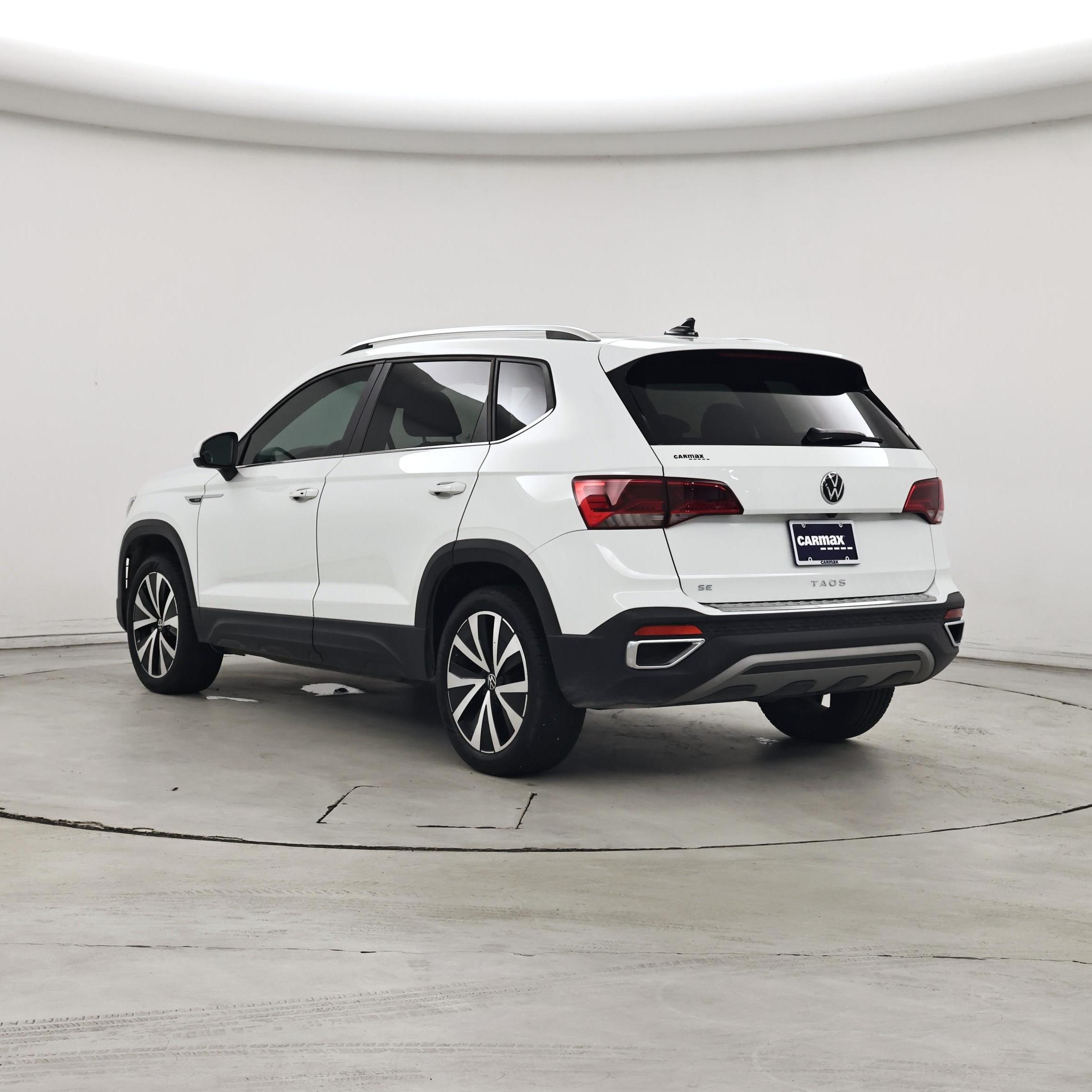 Thumbnail: 2023 Volkswagen Taos - 2
