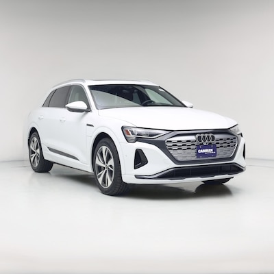 2024 Audi Q8 e-tron Premium Plus