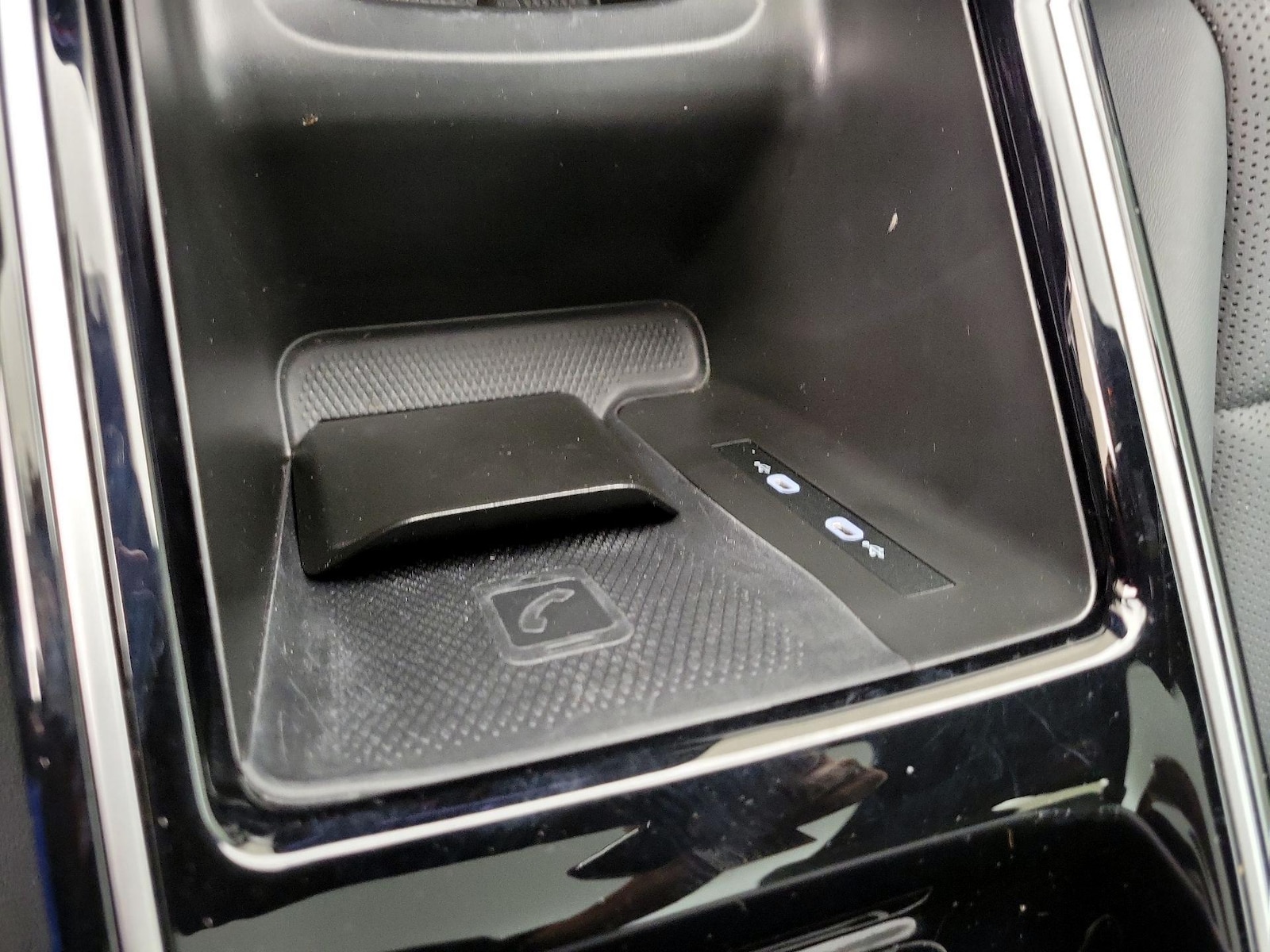 2023 Volkswagen ID.4 PRO S - Photo 20